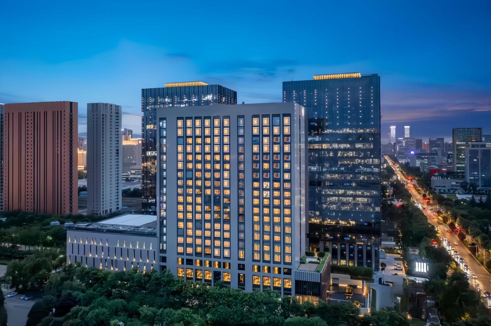 Baolidian Yage Hotel: Canton Fair Shuttle & Zhujiang Xincheng Location Exterior photo